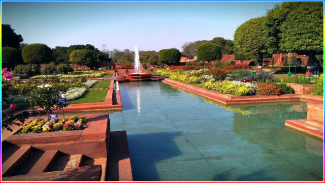 10.Mughal Gardens, Delhi